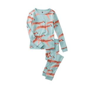 NWT! Tea Good Night Pajama Set. Blue with Giraffes. Long Sleeves.